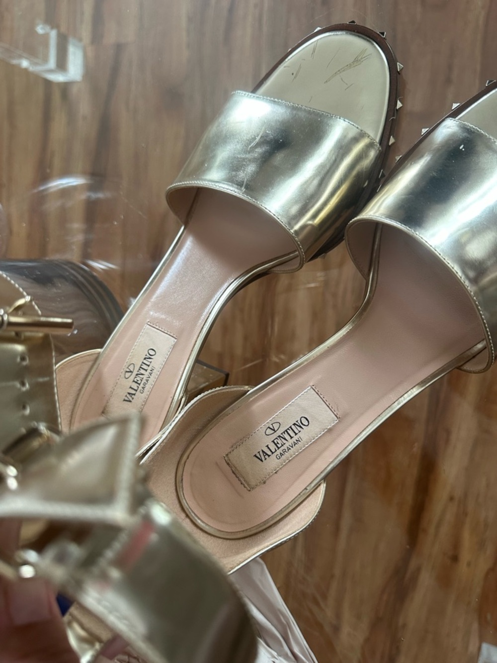 Valentino Garavani Metallic Gold Stud-Trim Block Heel Sandals - Picture 5 of 13